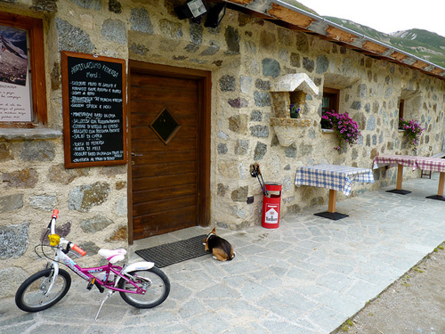 https://www.valtellinaok.com/Foto/Ristoranti/75/ristorante agriturismo federia livigno.jpg